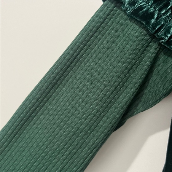 Kokao Paris Girls Green Velvet Maxi Dress Size 14 Modest Long Sleeves Holiday - Picture 5 of 6